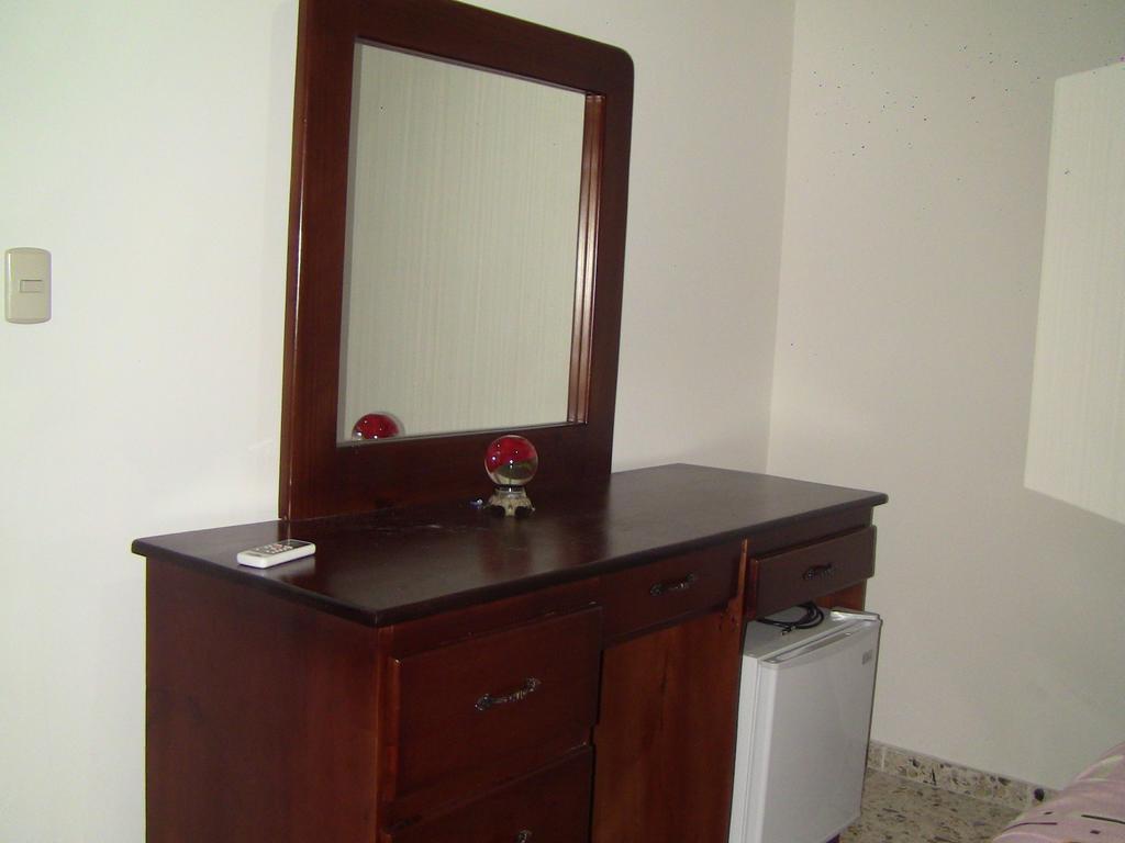 Single Room with Shared Bathroom